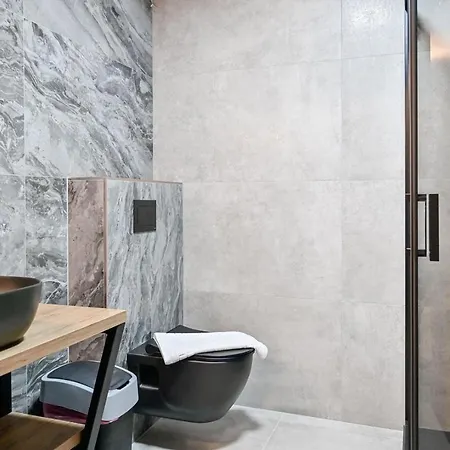 Apartment Deluxe Malin 3 Near The